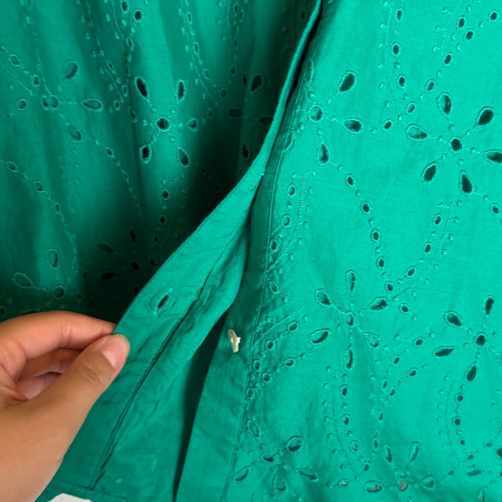J. Jill Eyelet Button-Front Top XL Green - Picture 5 of 13
